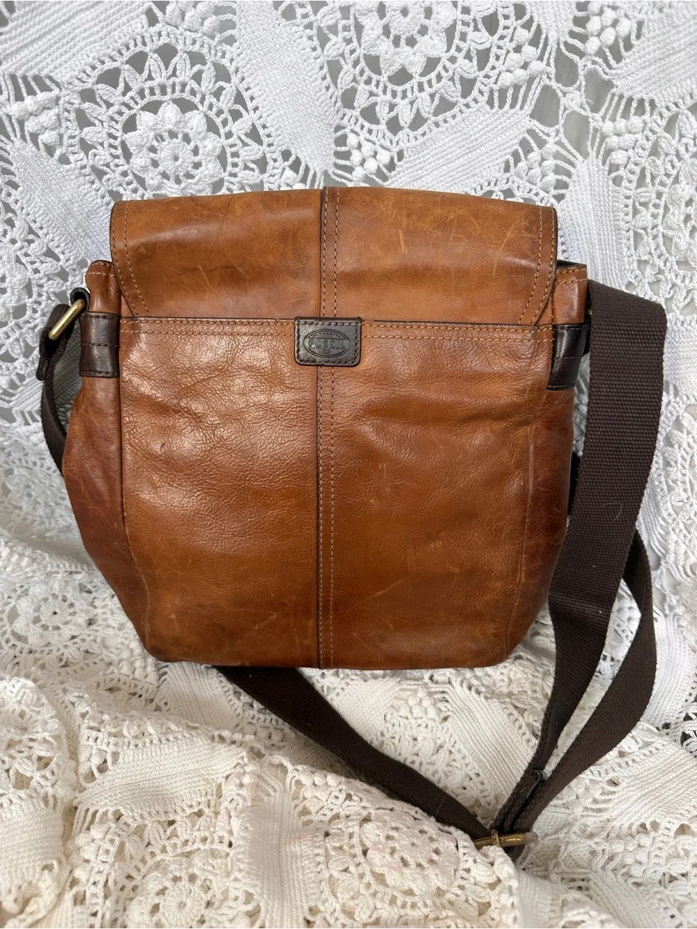 Fossil brand style